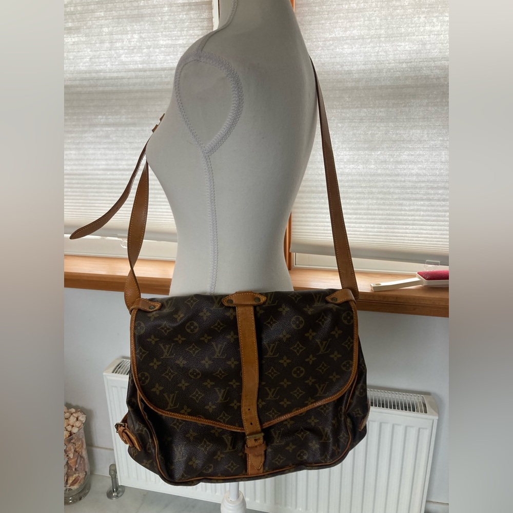 Louis Vuitton Samur cross body messanger bag - vintage
